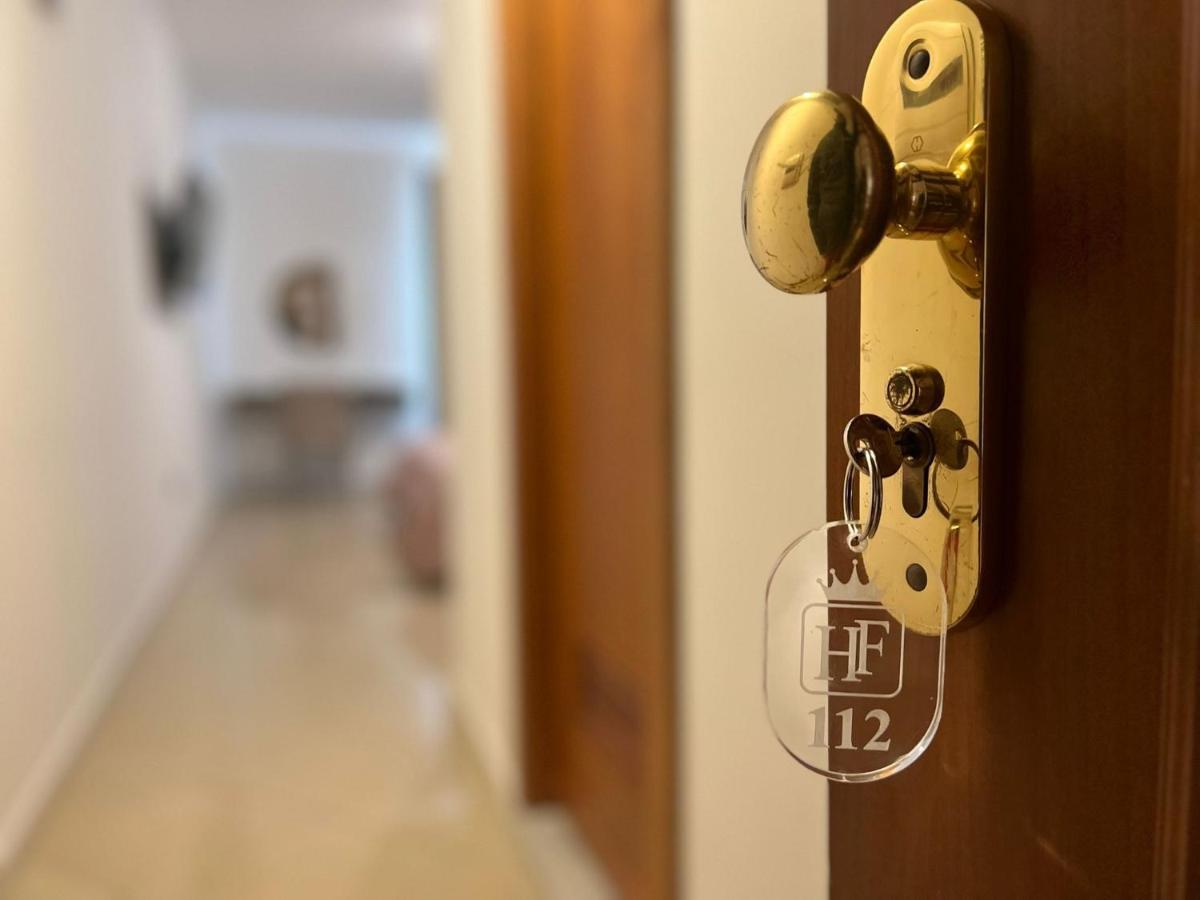 Hotel Futuro Aversa Bagian luar foto